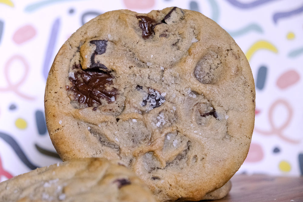 
            
                Load image into Gallery viewer, XXL Stuffed Chocolate Chip Cookie with TBH Hazelnut Spread
            
        